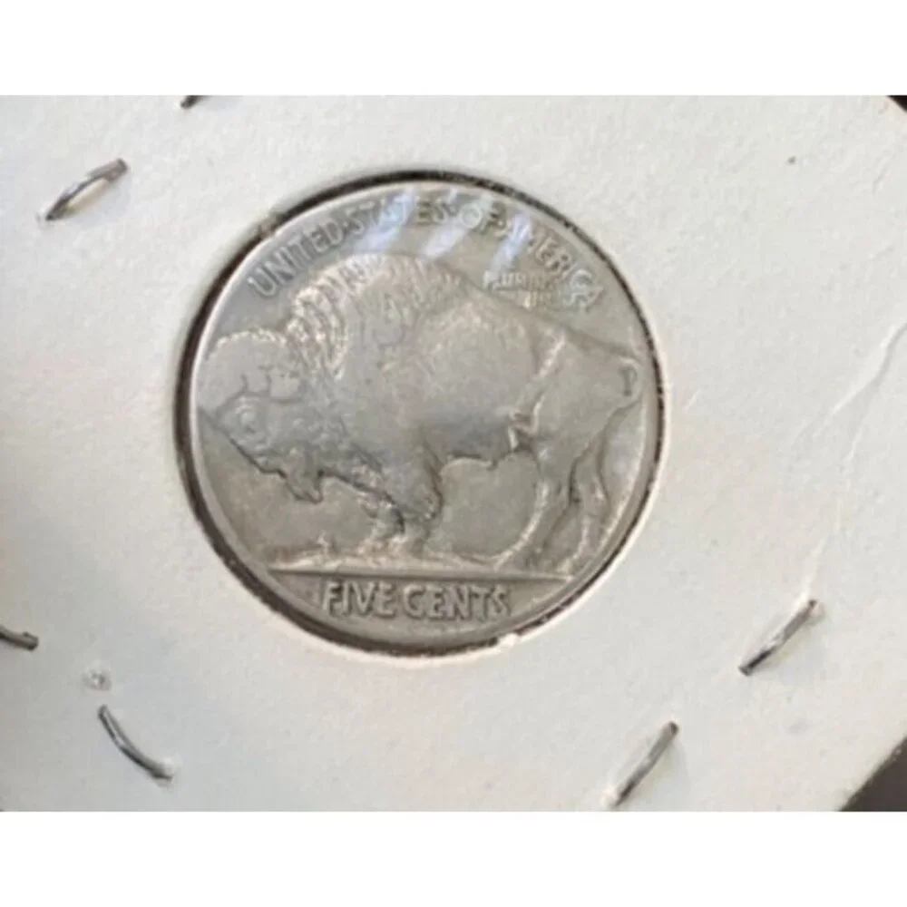 1937 Buffalo Nickel Choice - Picture 6 of 9